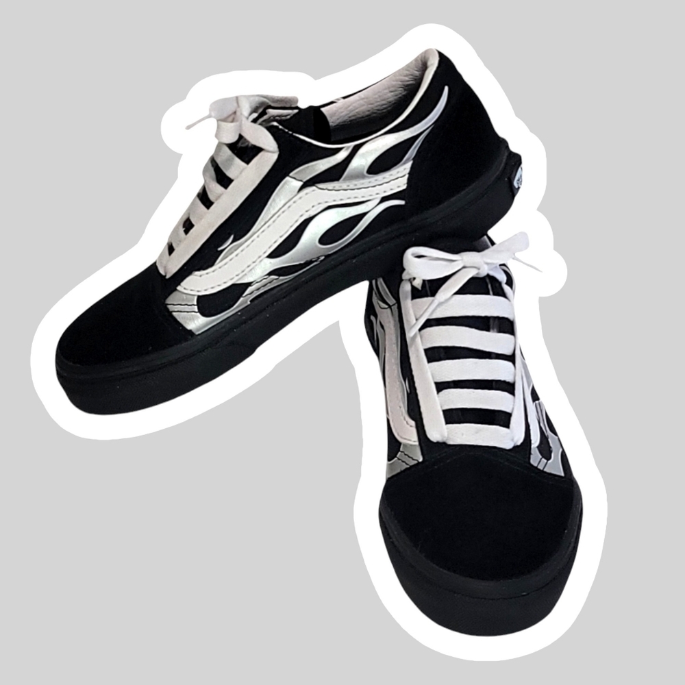 New Vans Old Skool Metallic Flames Sneakers Kids Shoes Size 2 Y Black Silver